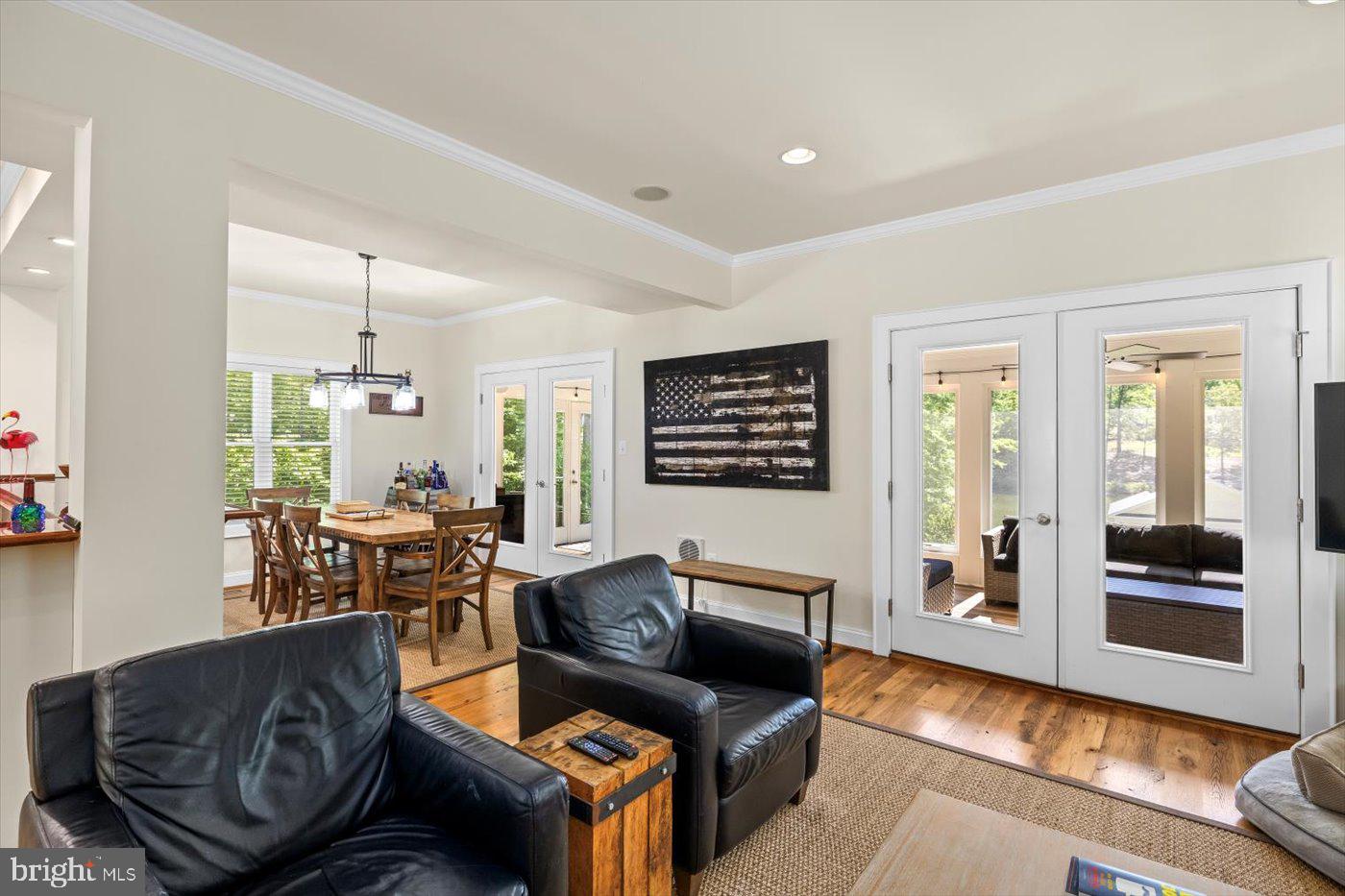 210 Maple Mull
