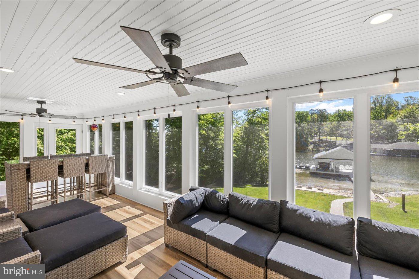 210 Maple Mull