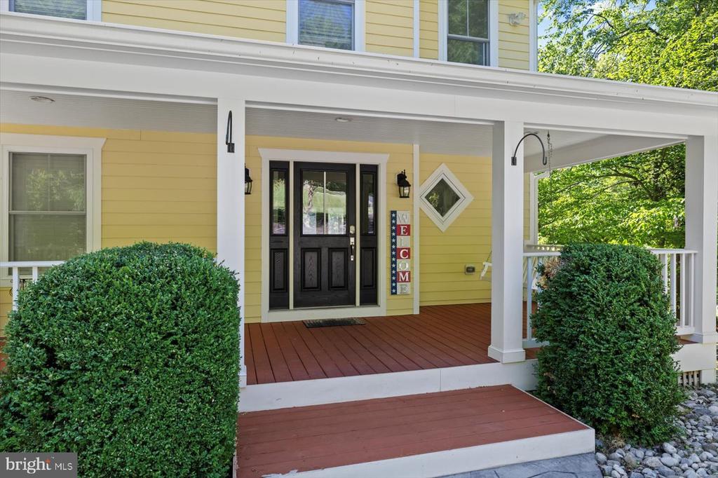 210 Maple Mull