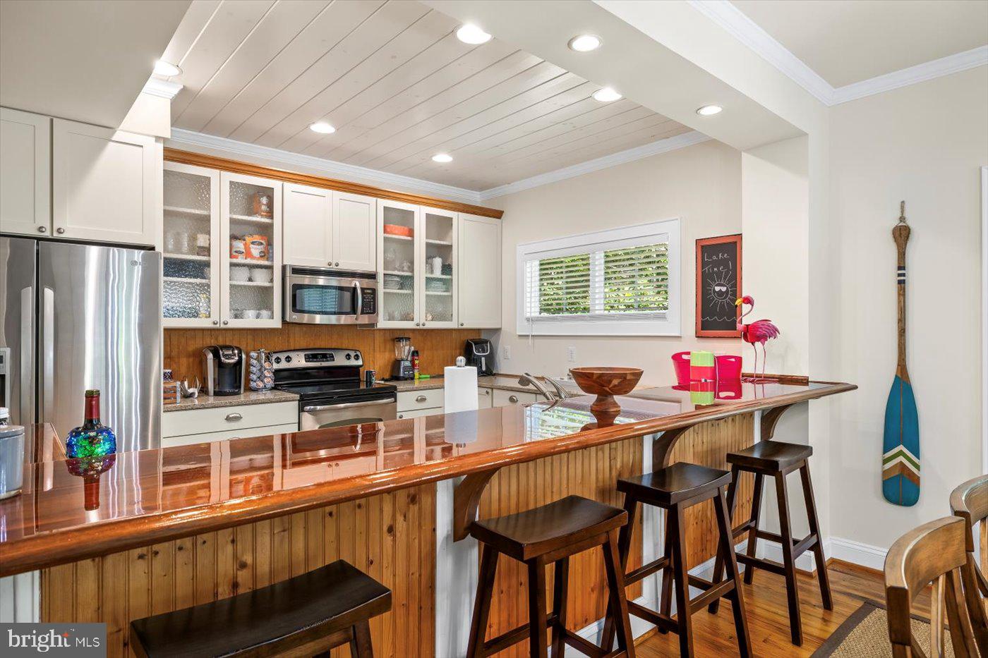 210 Maple Mull