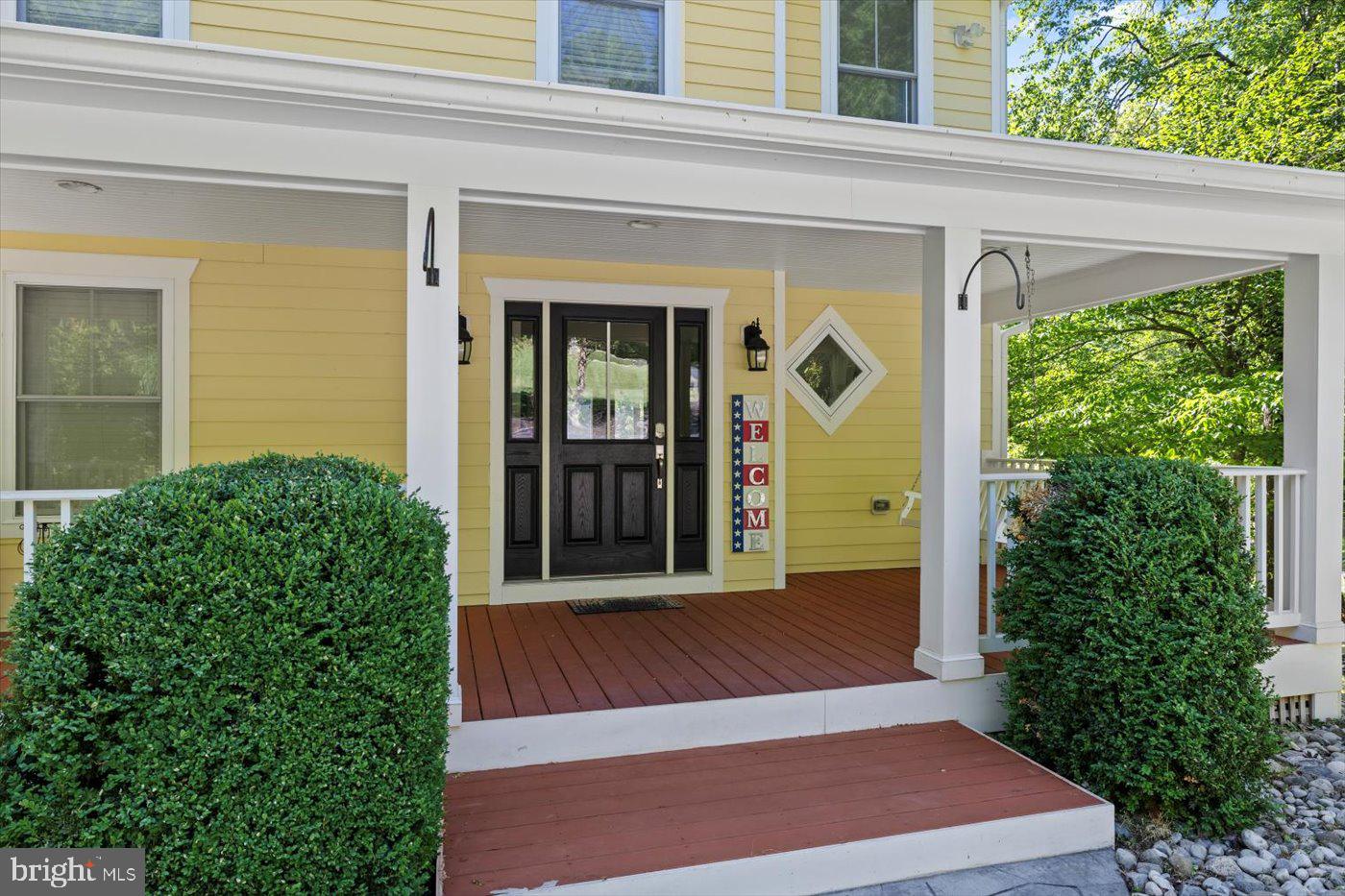210 Maple Mull