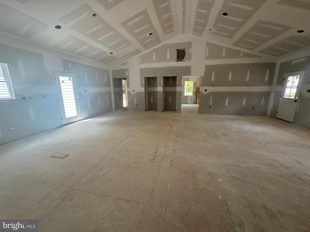 310 HUNT HAVEN