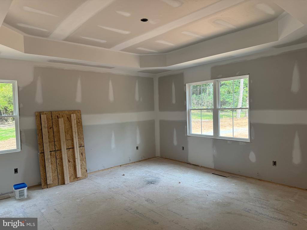 310 HUNT HAVEN