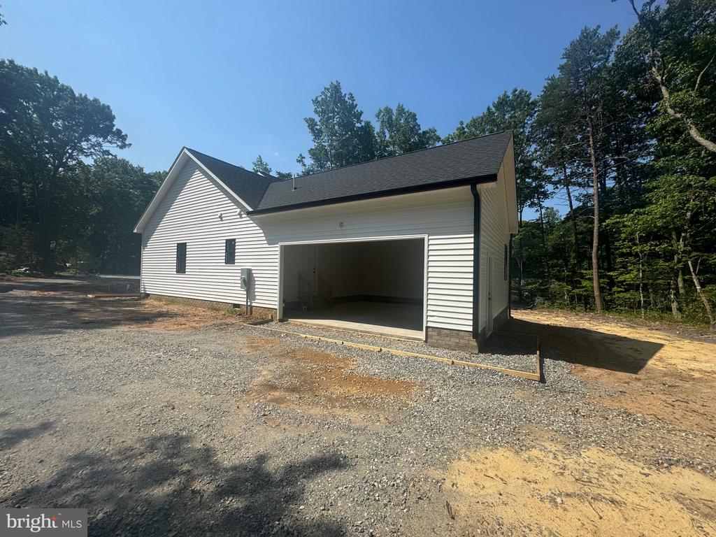310 HUNT HAVEN