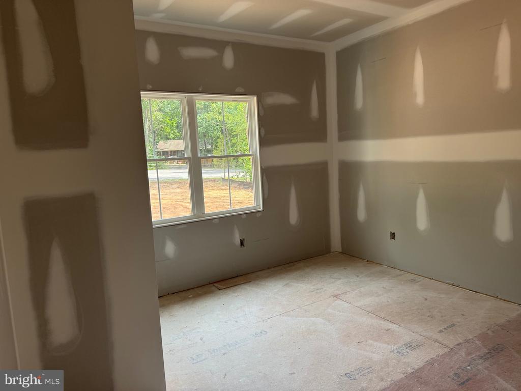 310 HUNT HAVEN
