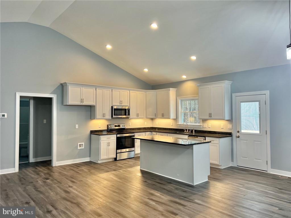 310 HUNT HAVEN