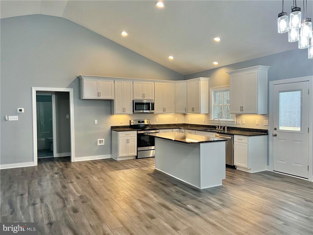 310 HUNT HAVEN
