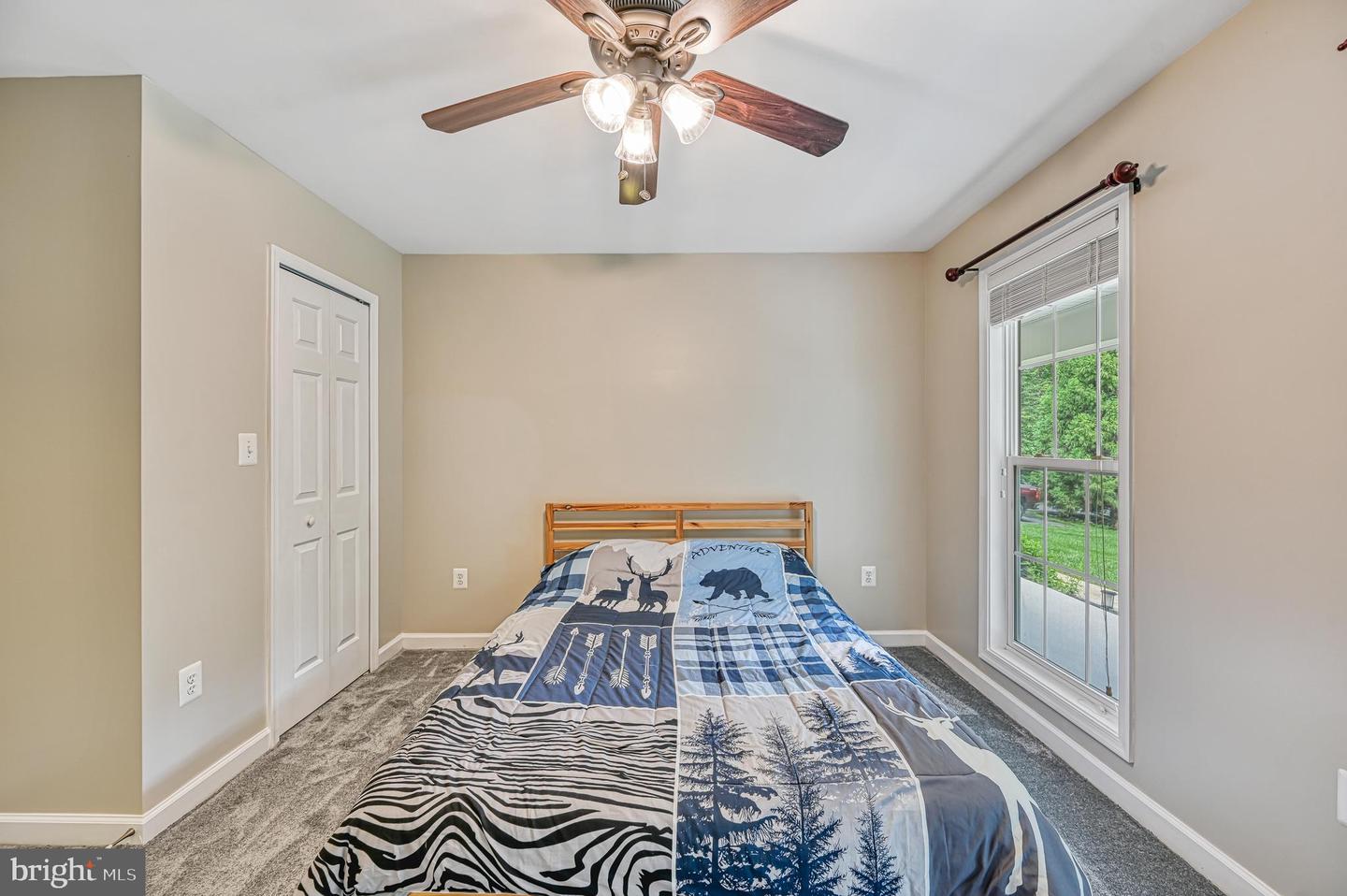 219 Oakwood Dr