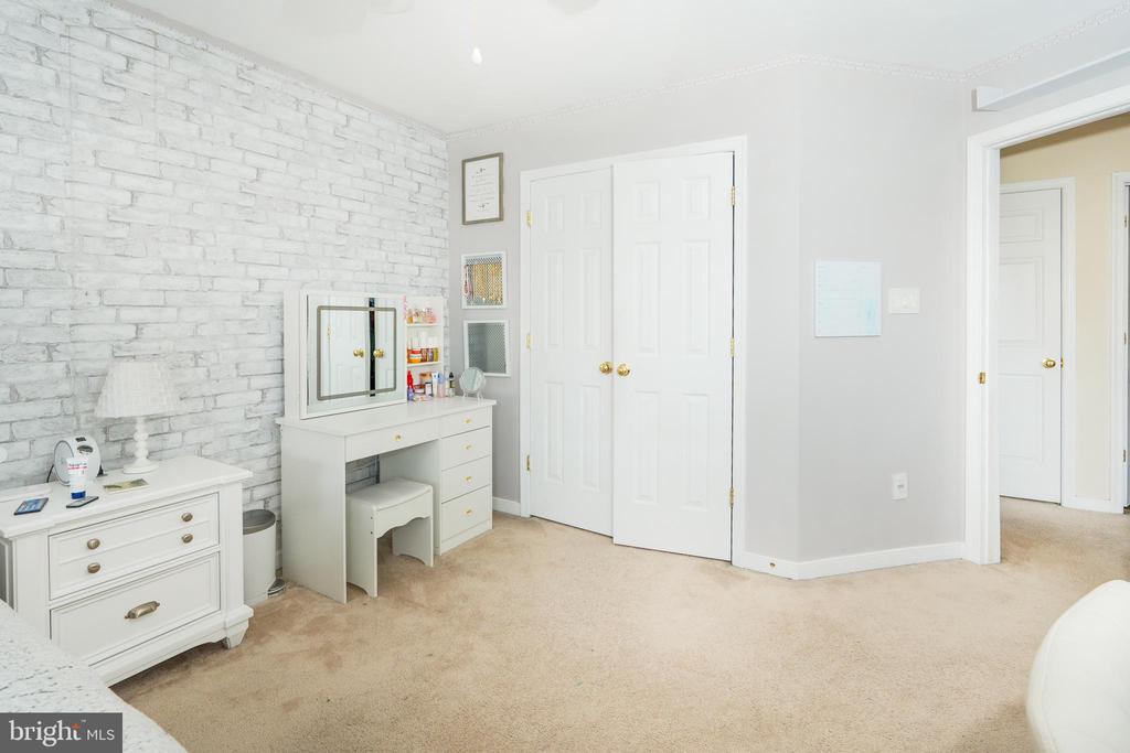 108 Apple Orchard Rd