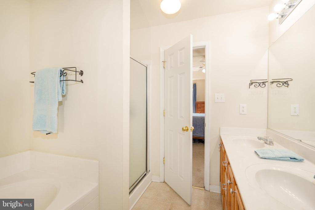 108 Apple Orchard Rd