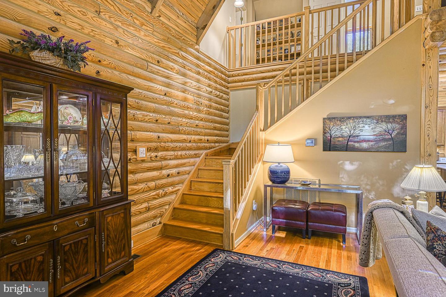123 Shorewood Dr