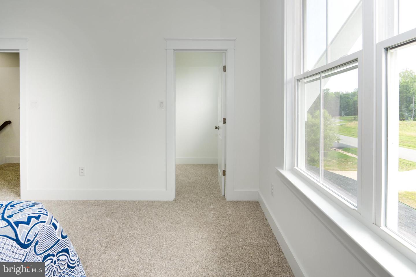 723 Rainbow Ridge
