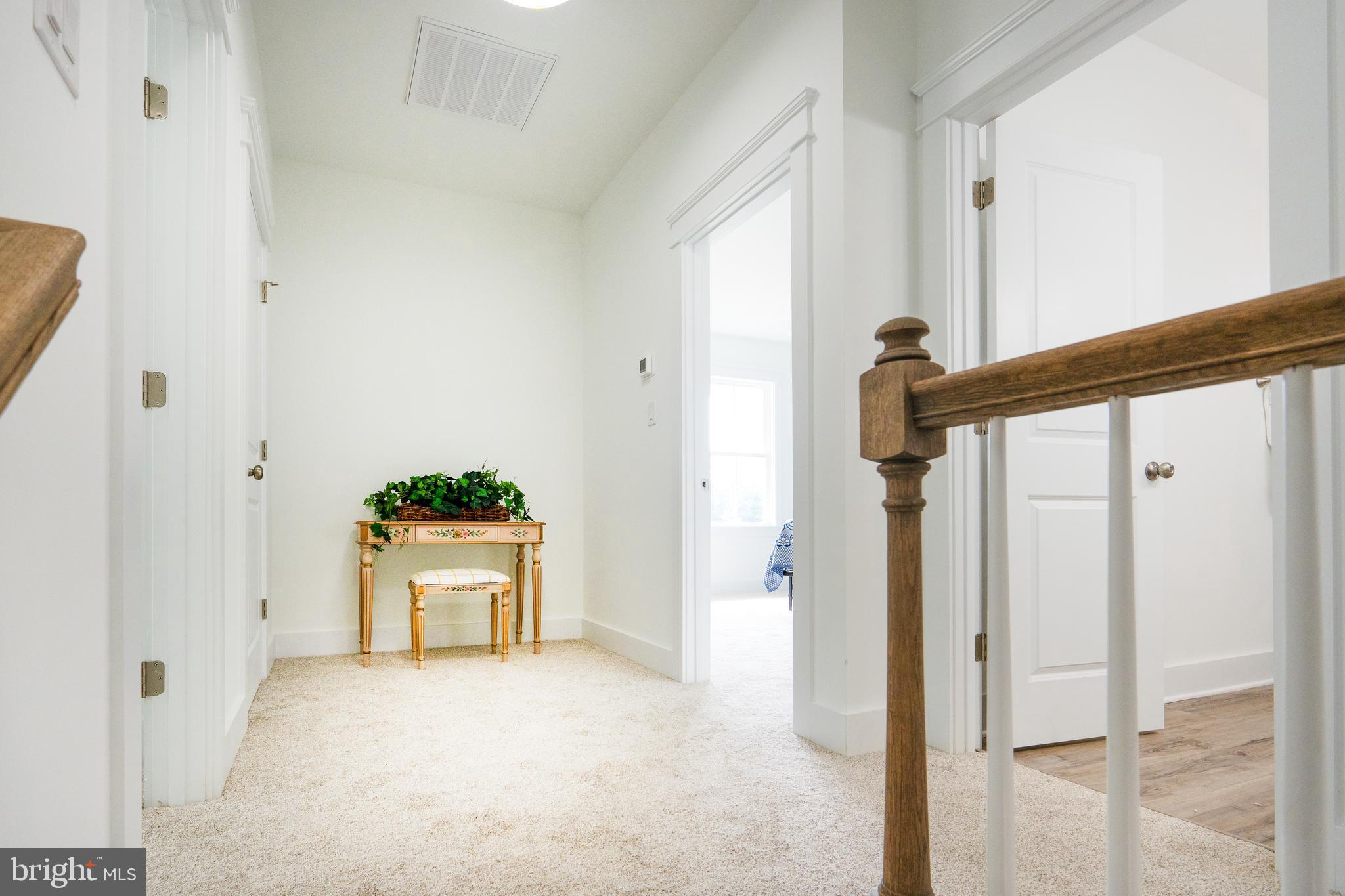 723 Rainbow Ridge