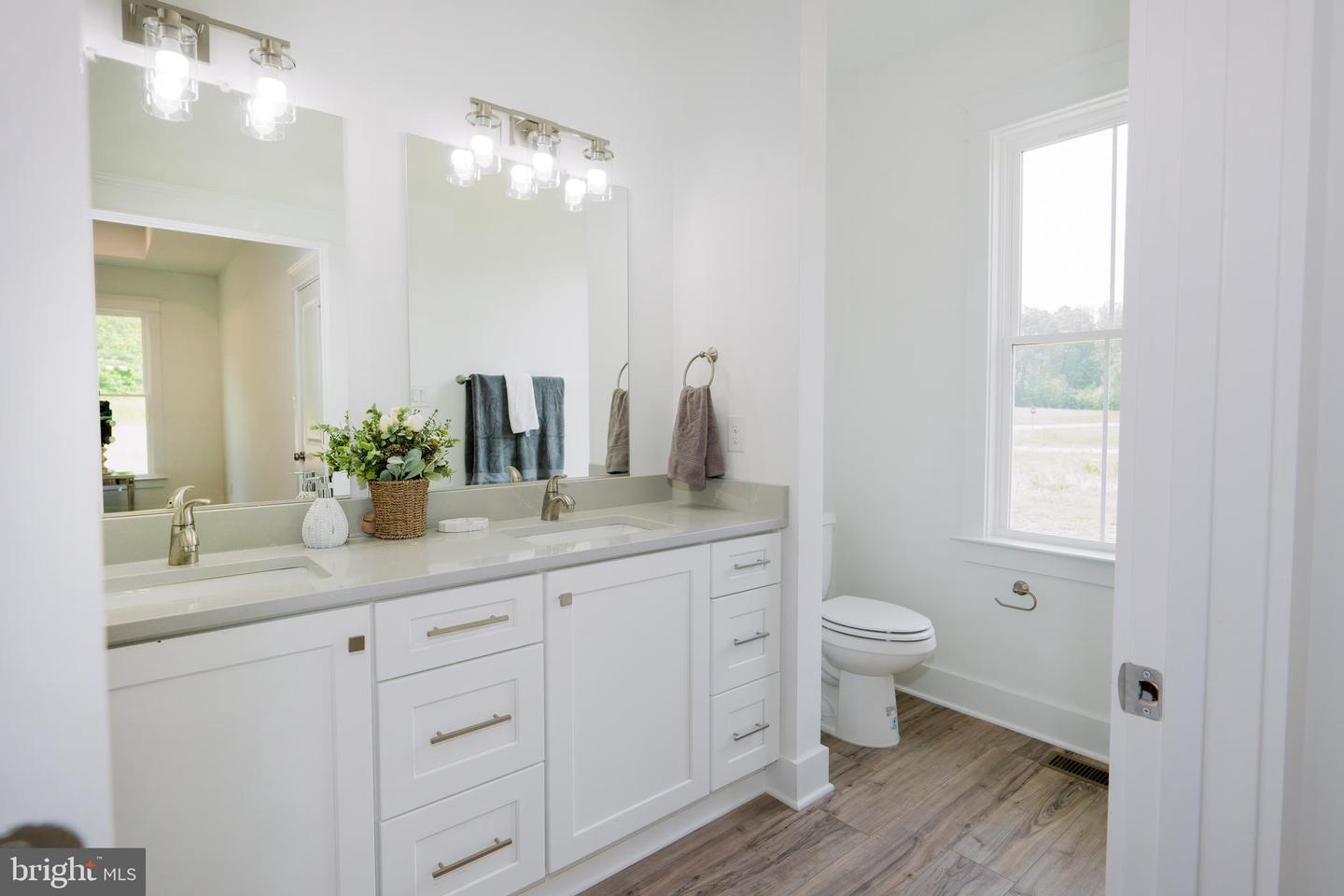 723 Rainbow Ridge