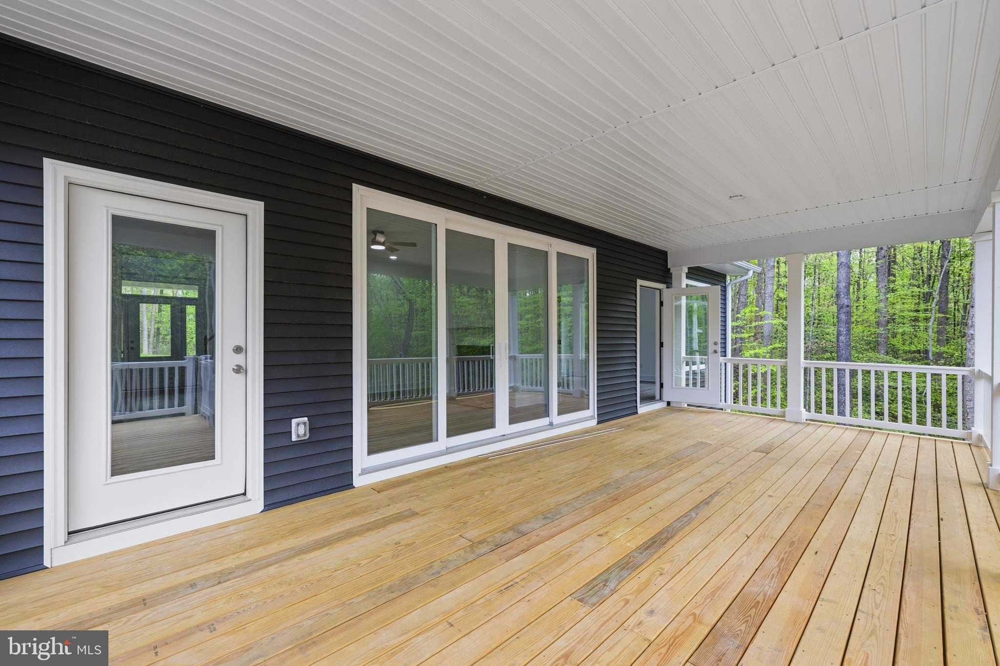 515 NOAHS LANDING DRIVE