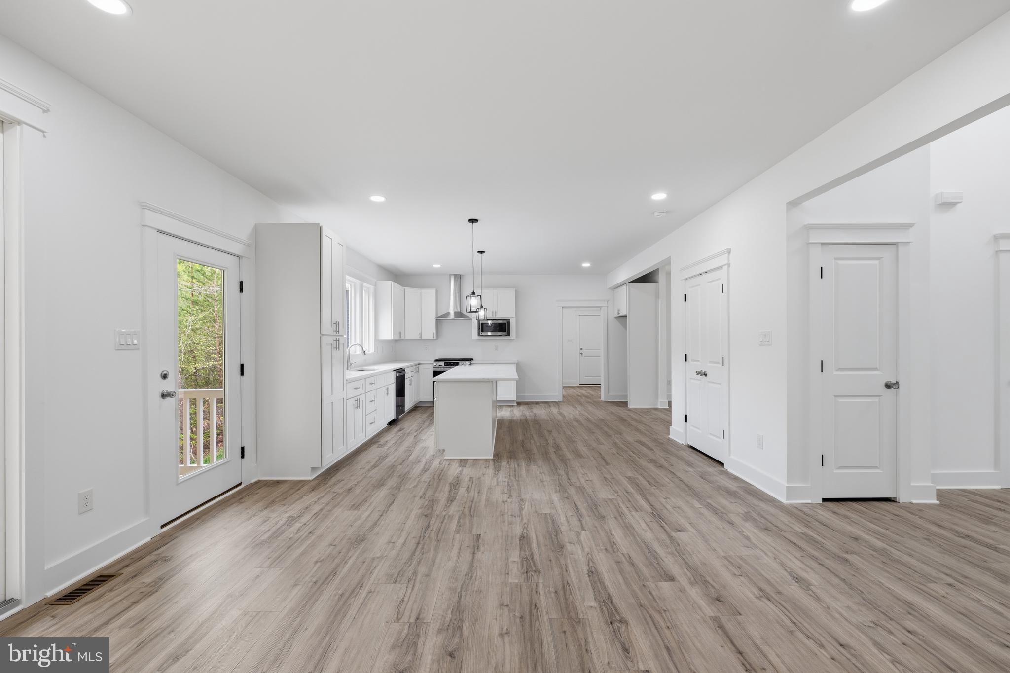 515 NOAHS LANDING DRIVE