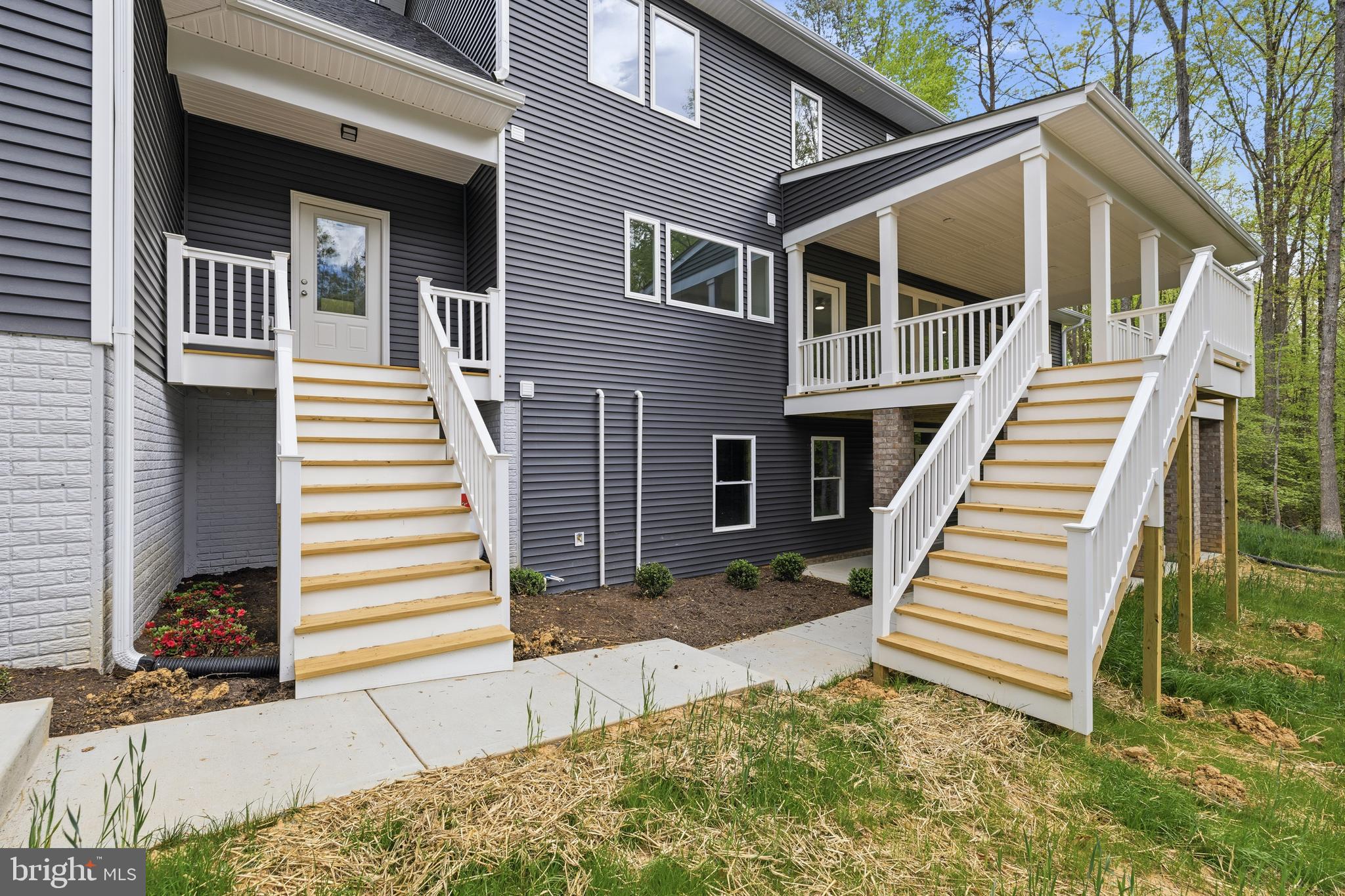 515 NOAHS LANDING DRIVE