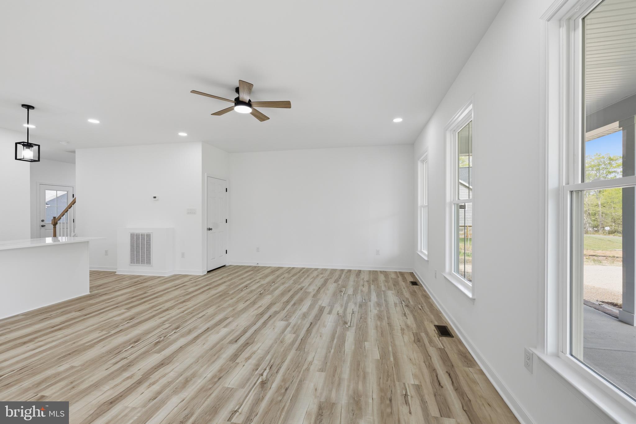 639 NOAHS LANDING DRIVE