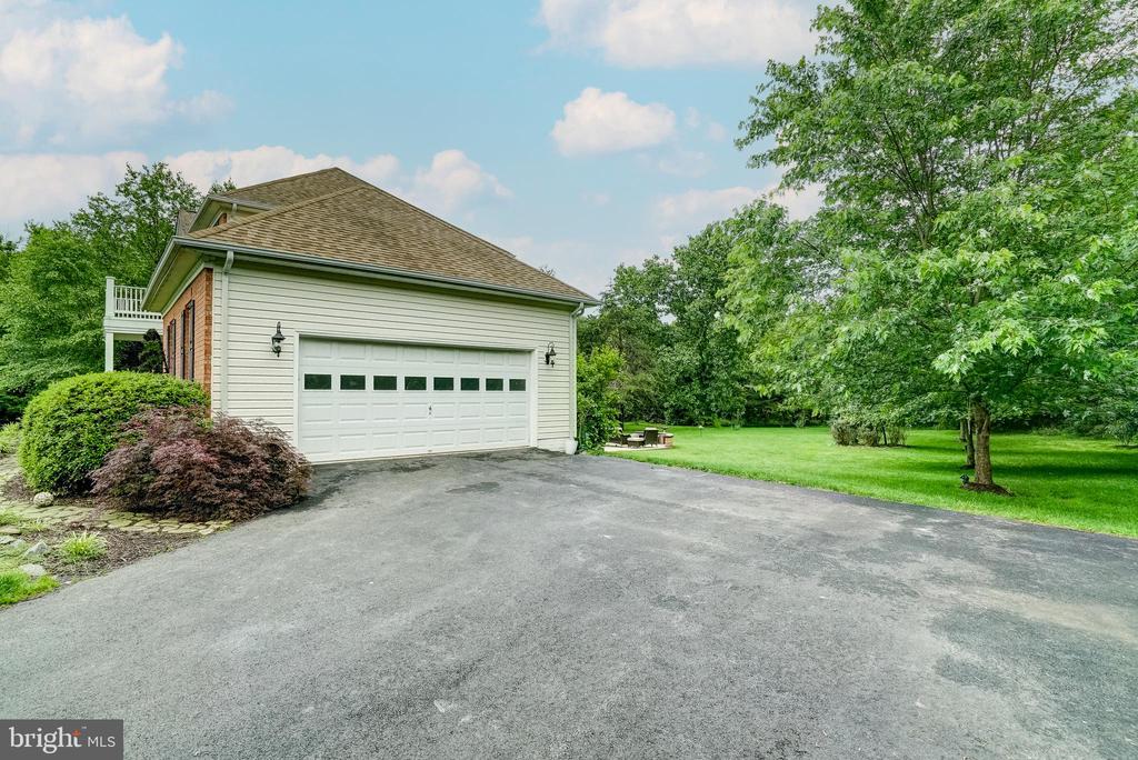 63 LAKE FOREST DRIVE