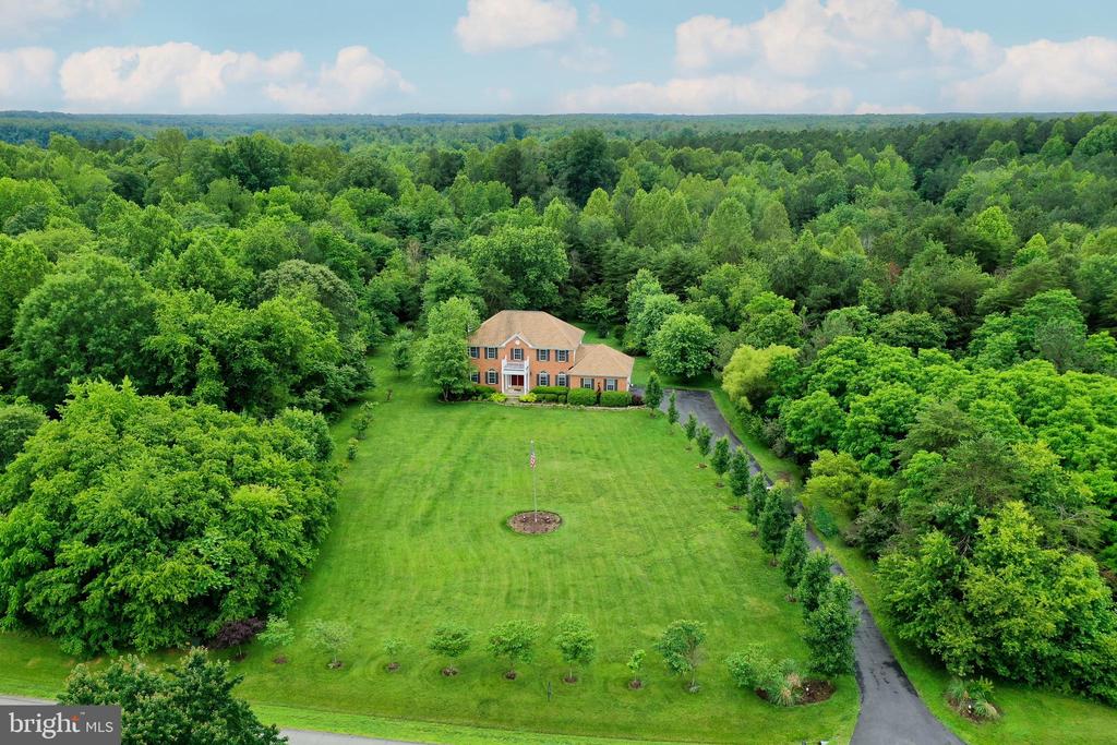 63 LAKE FOREST DRIVE