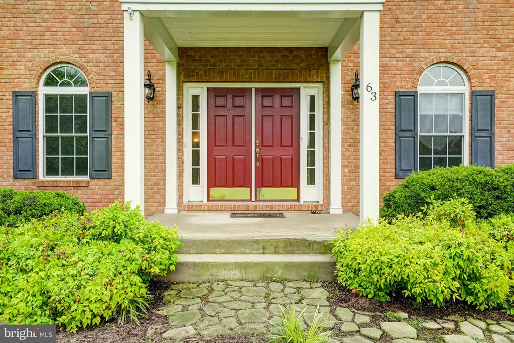 63 LAKE FOREST DRIVE