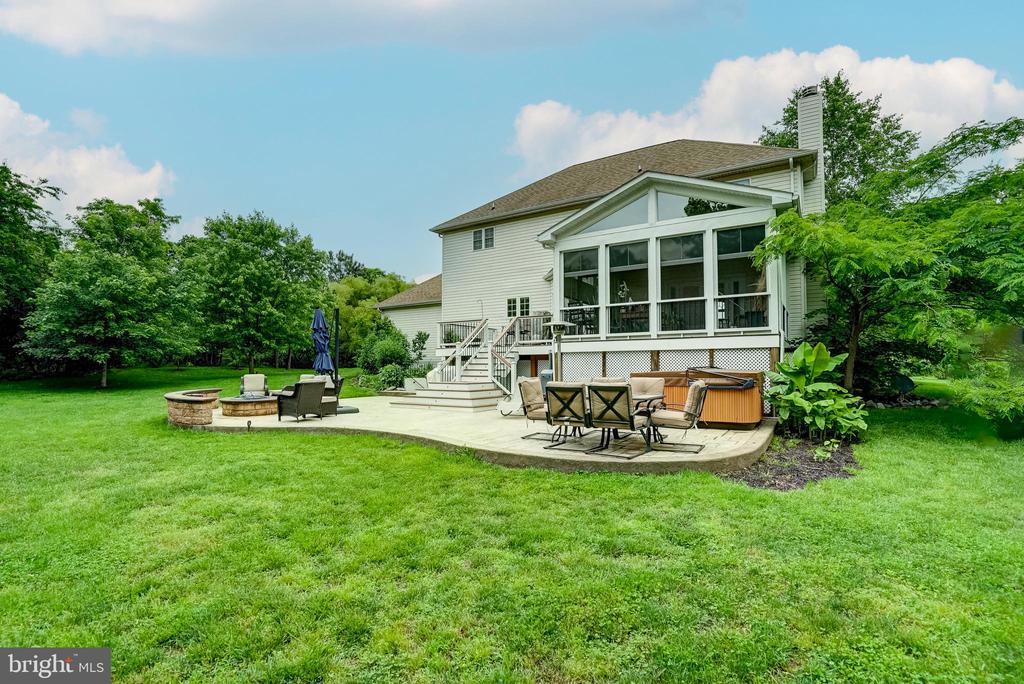 63 LAKE FOREST DRIVE