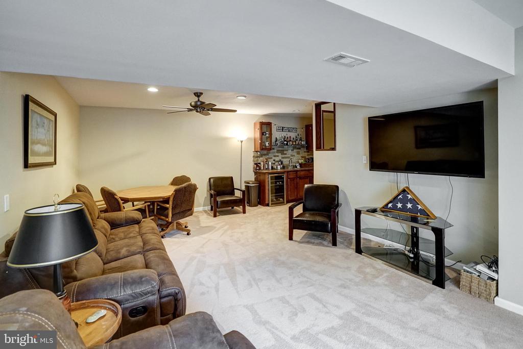 63 LAKE FOREST DRIVE