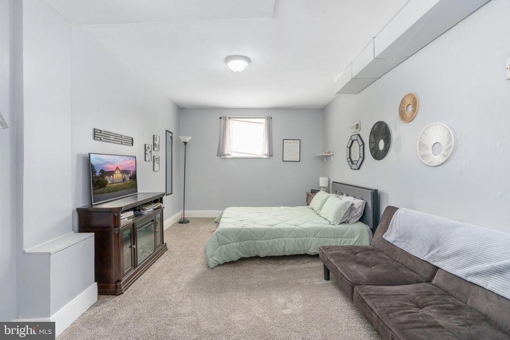 586 JACOBY ROAD