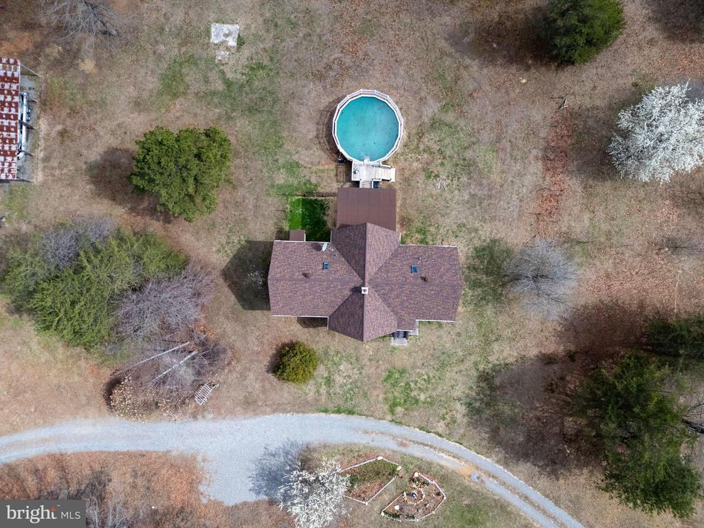 586 JACOBY ROAD