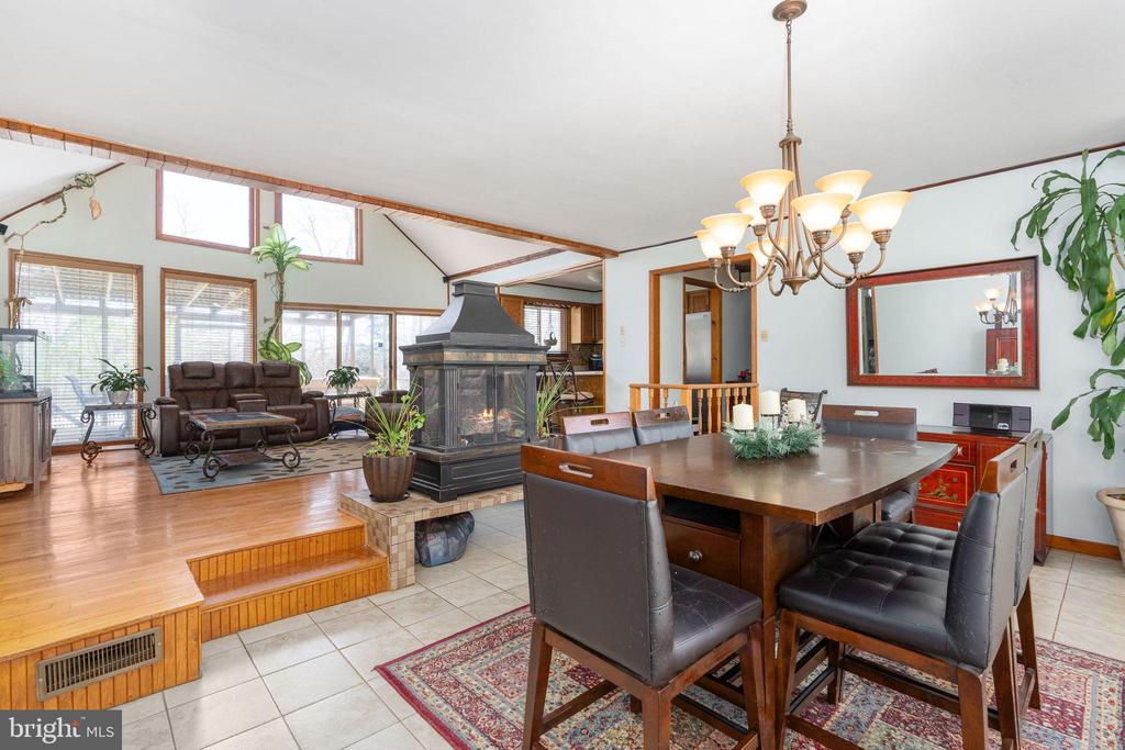 586 JACOBY ROAD
