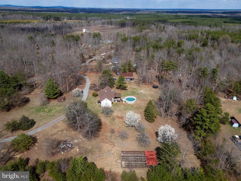586 JACOBY ROAD