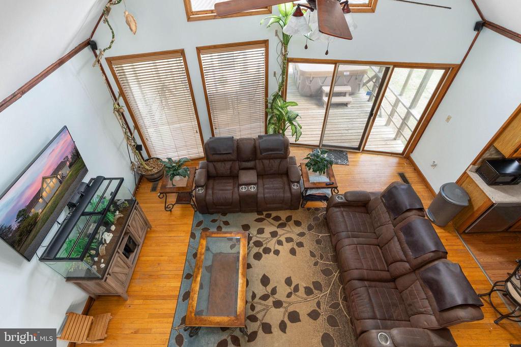 586 JACOBY ROAD
