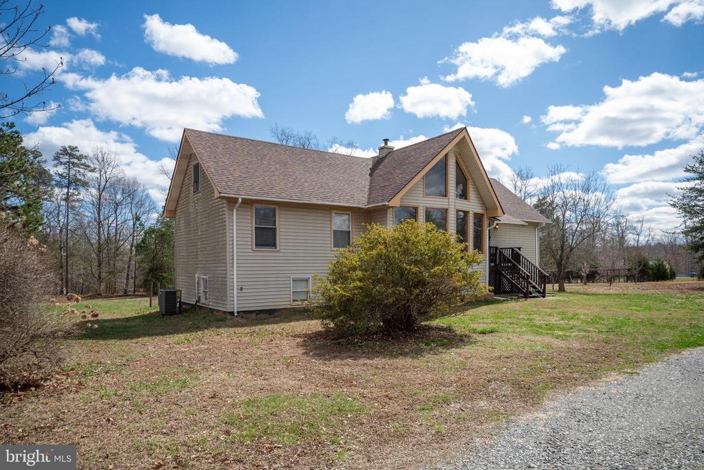 586 JACOBY ROAD