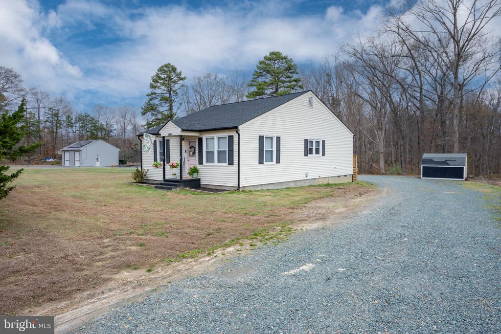 2623 JEFFERSON HIGHWAY