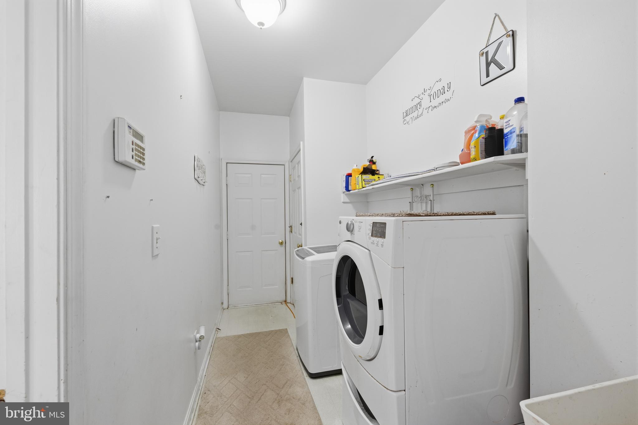 34 HEMLOCK LANE