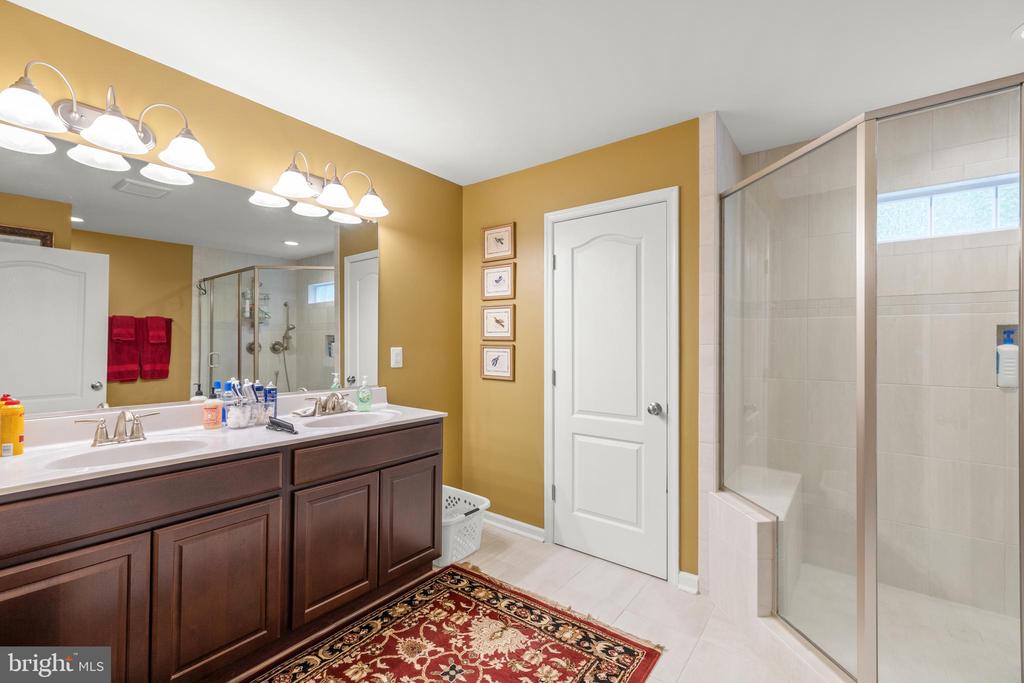 132 PINEHURST DR DRIVE