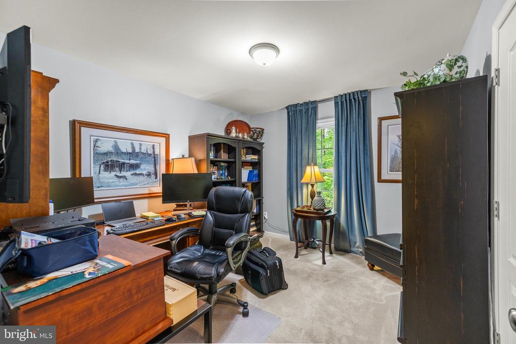 132 PINEHURST DR DRIVE