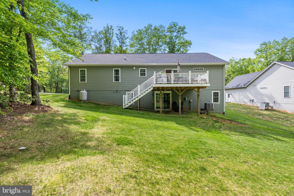 132 PINEHURST DR DRIVE