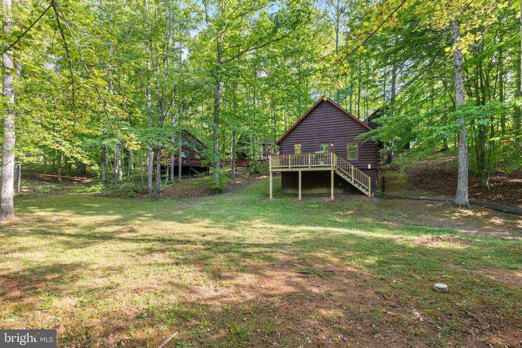 132 PINEHURST DR DRIVE
