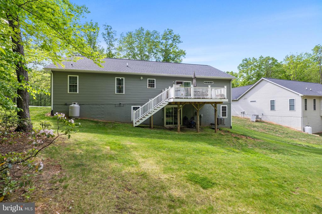132 PINEHURST DR DRIVE