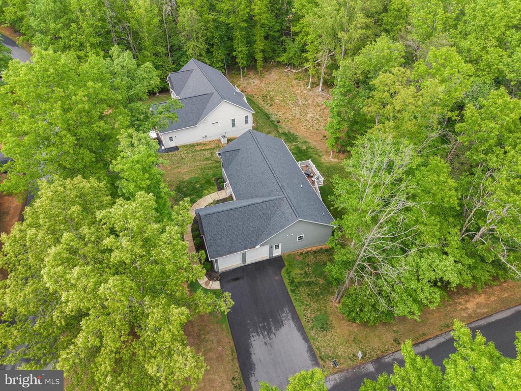 132 PINEHURST DR DRIVE