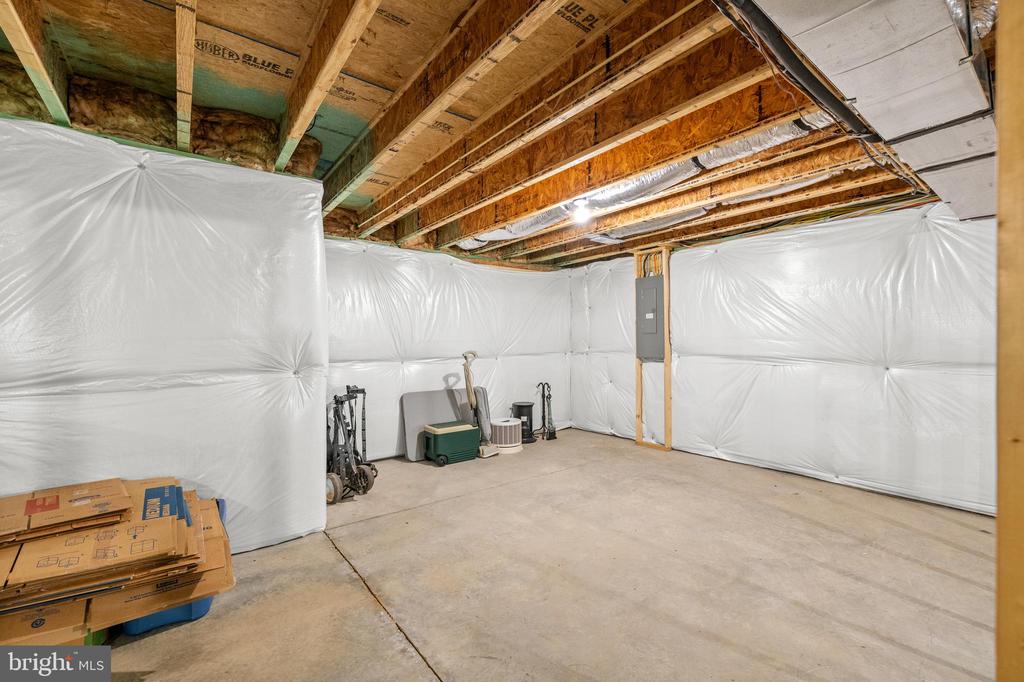 132 PINEHURST DR DRIVE