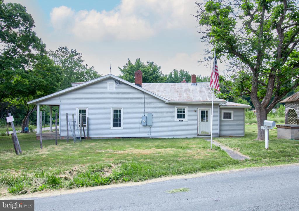 198 MT HOPE CHURCH