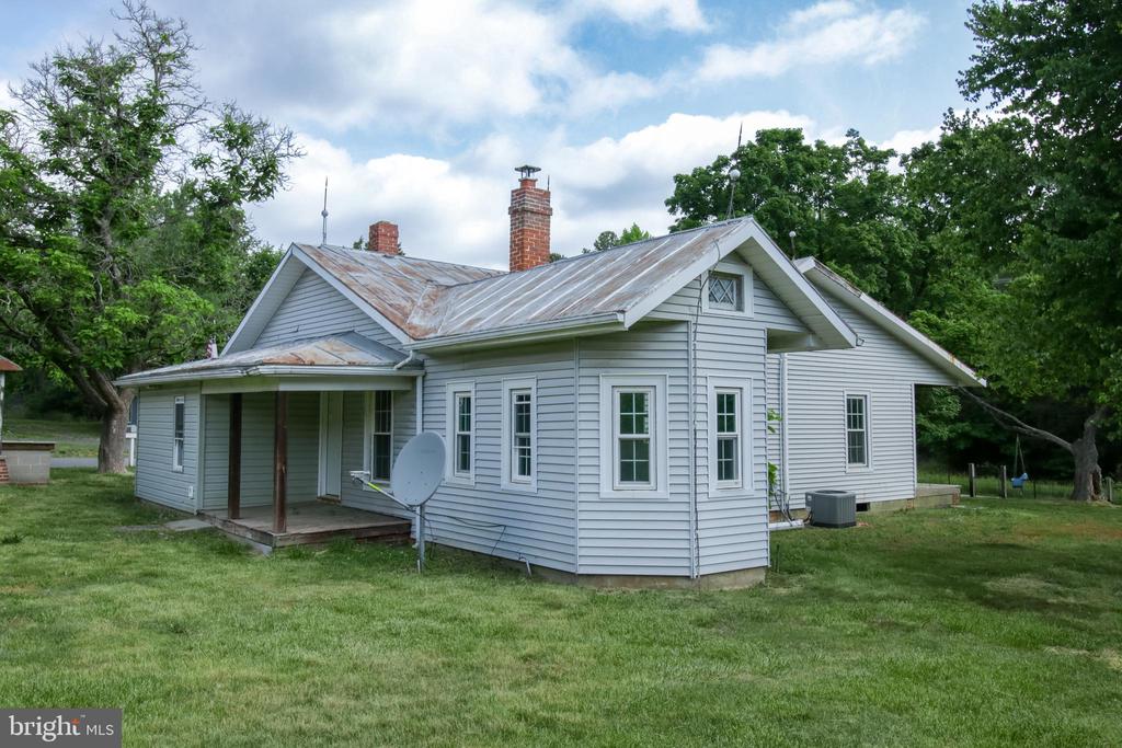 198 MT HOPE CHURCH