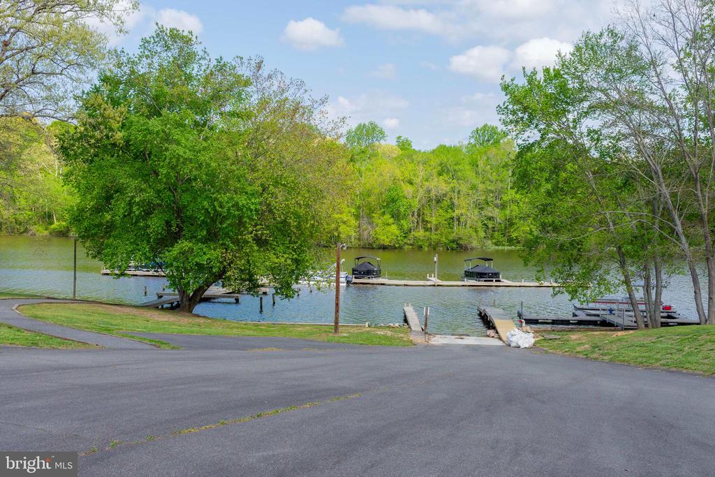45 CIMARRON COURT