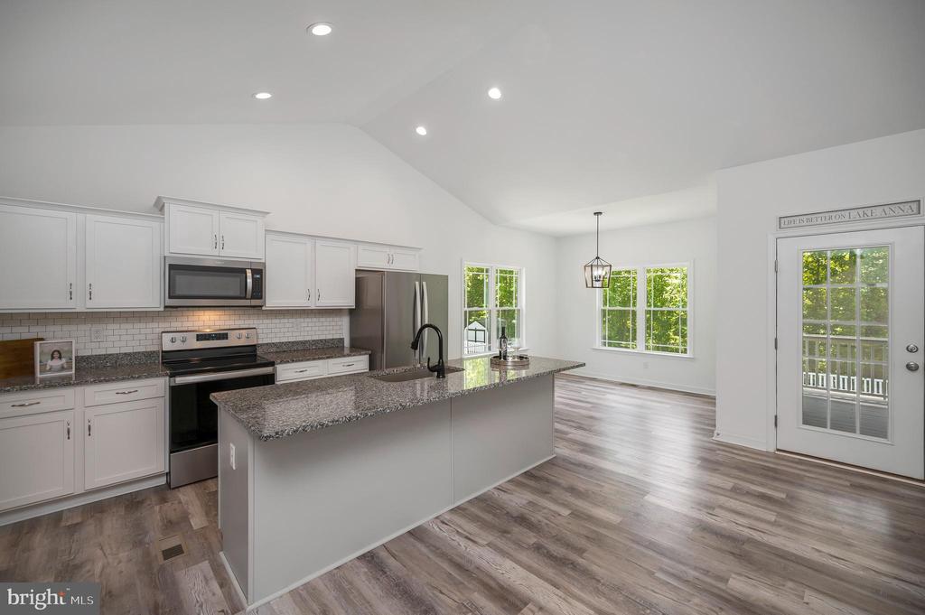 45 CIMARRON COURT