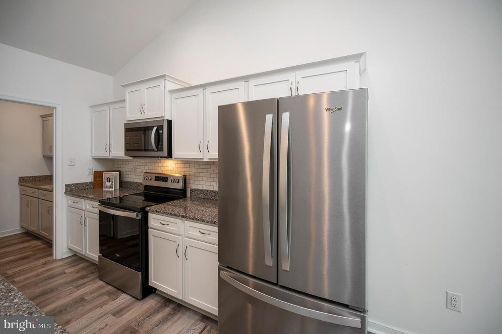 45 CIMARRON COURT
