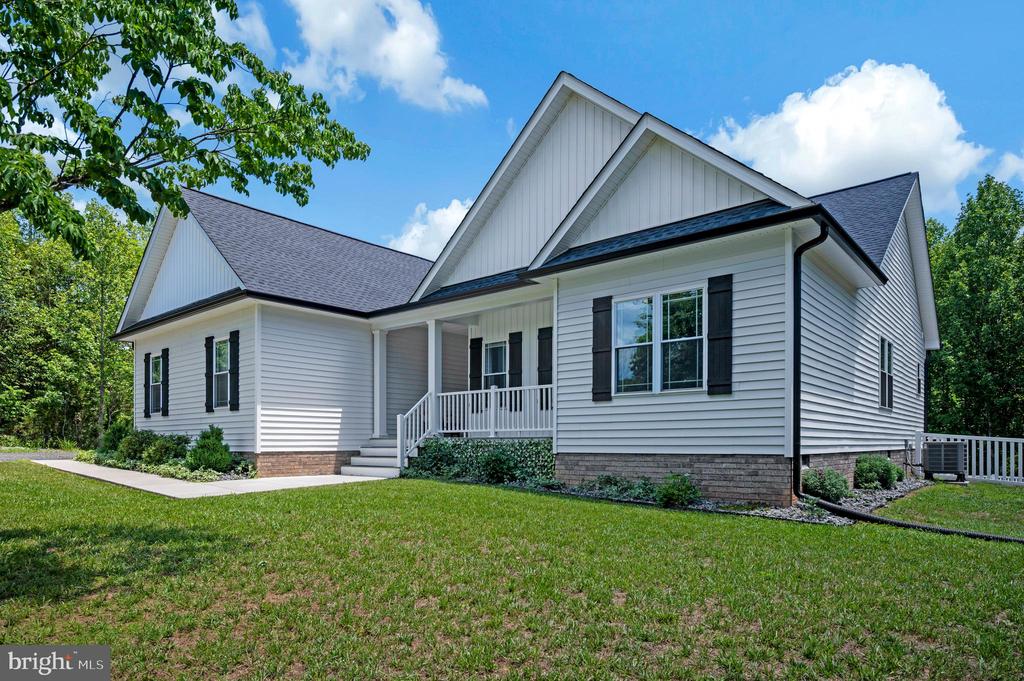 45 CIMARRON COURT
