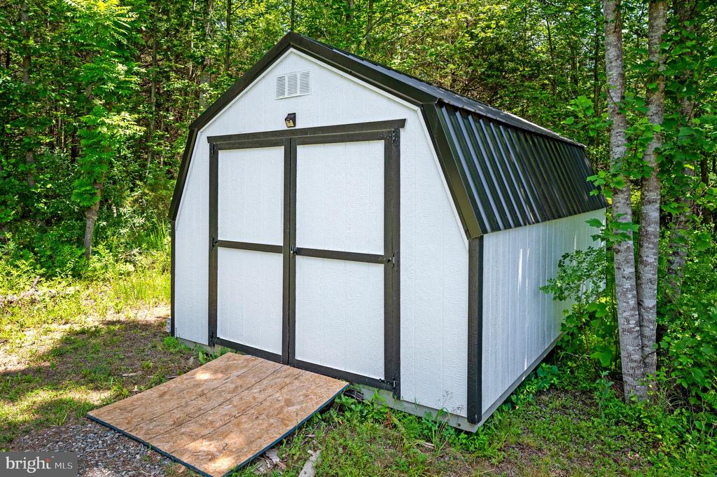 45 CIMARRON COURT