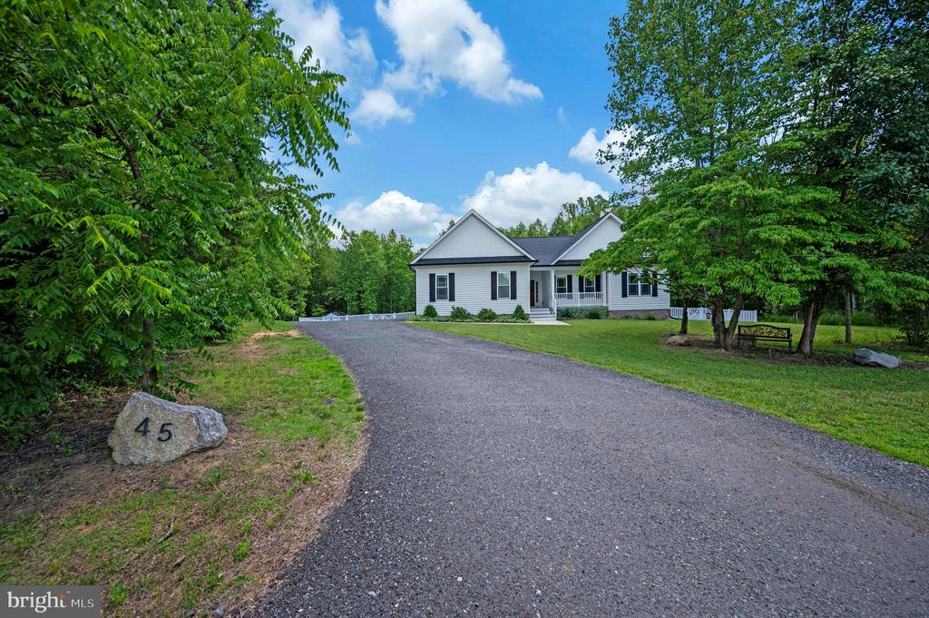 45 CIMARRON COURT